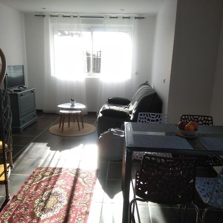 Ferienwohnung La Petite Briarde Boissy-le-Chatel Exterior foto